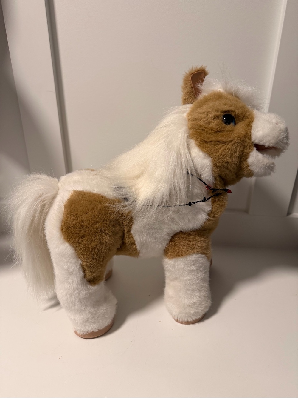 Hasbro Furreal Friends Animatronic baby Butterscotch